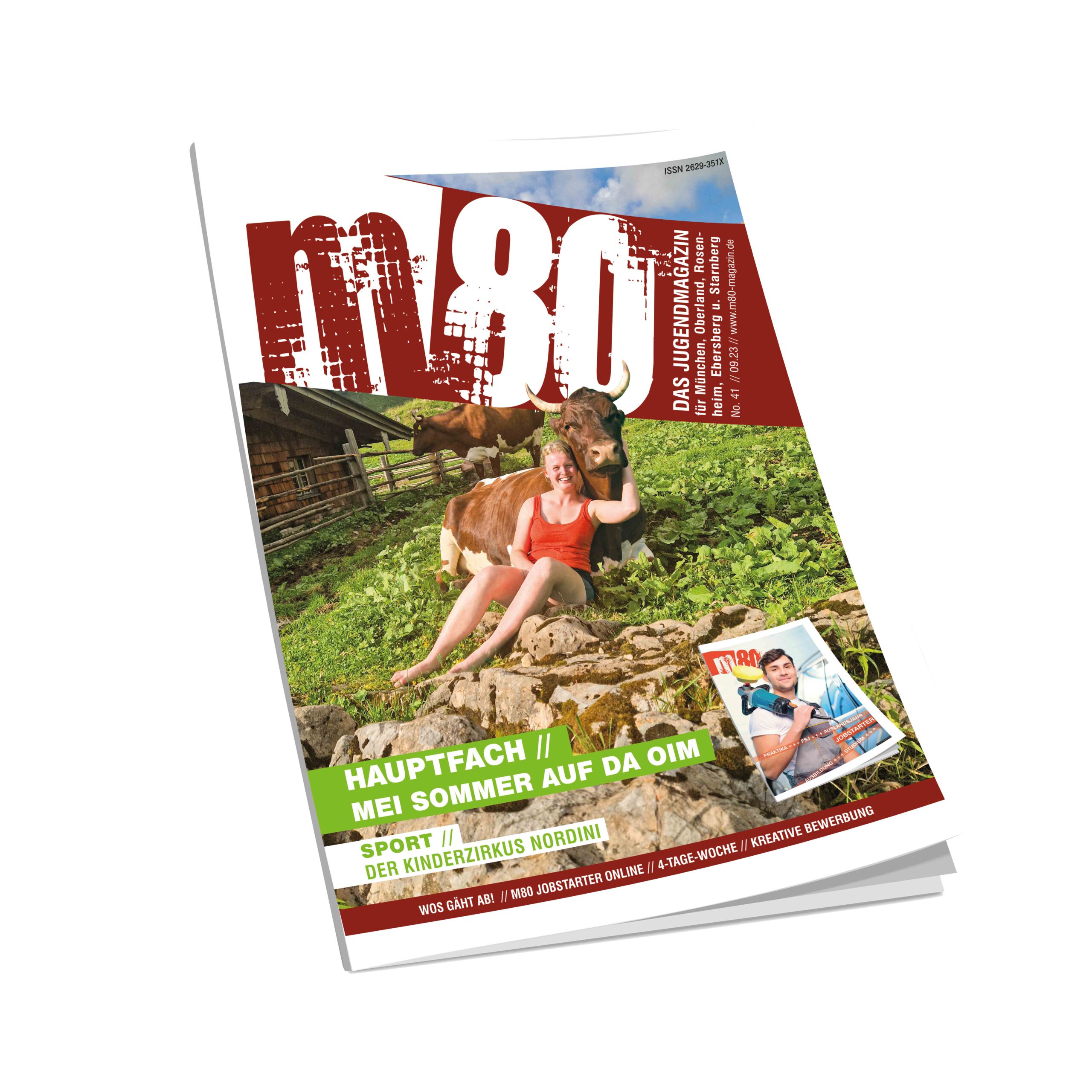 Mockup mit Cover der aktuellen Ausgabe des m80 Magazins mit der Titelstory Mein Sommer auf der Alm von Marlene Stadler. 