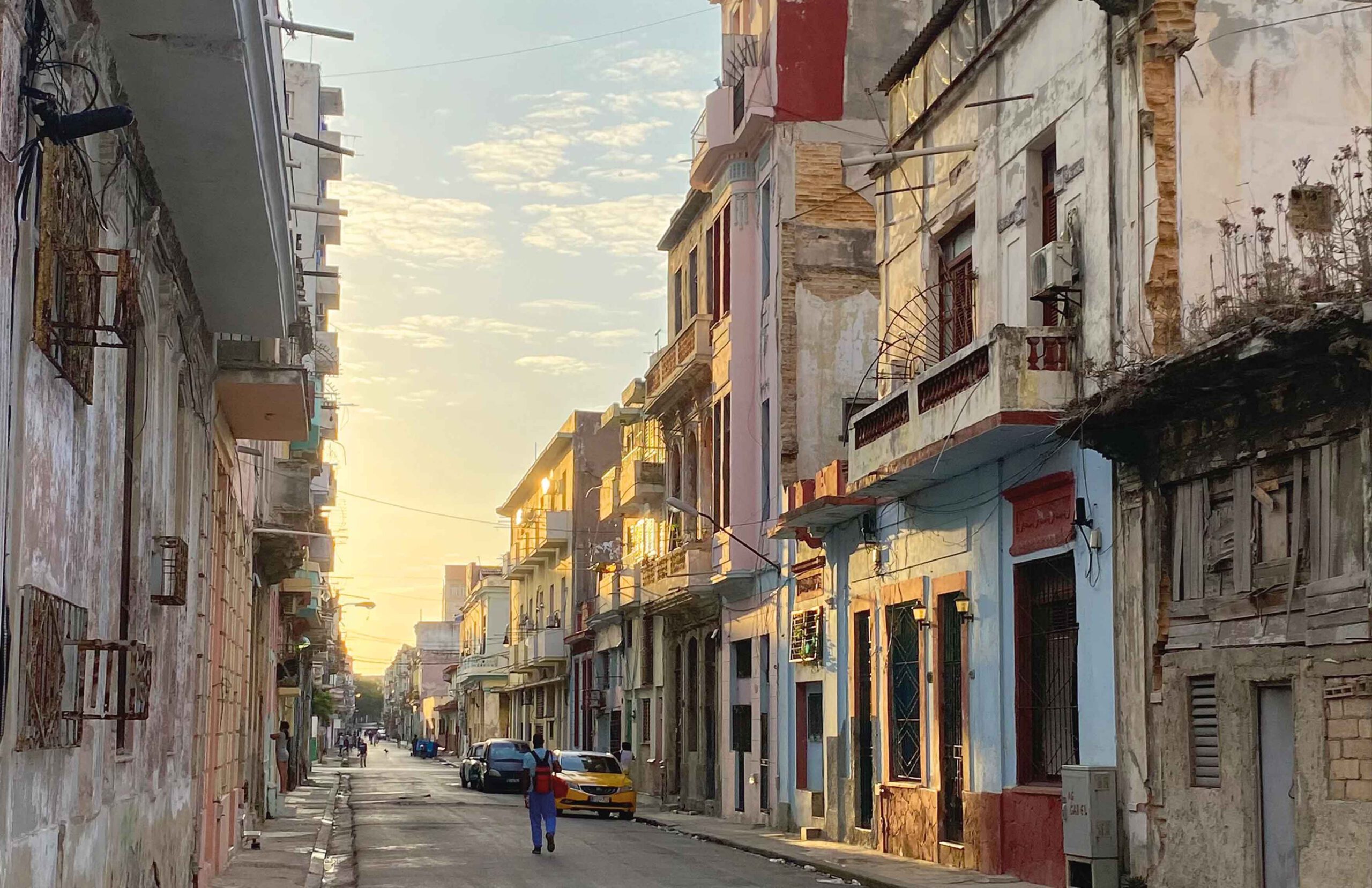 Di r heruntergekommene Teil von Havana, Kuba in den Morgenstunden.